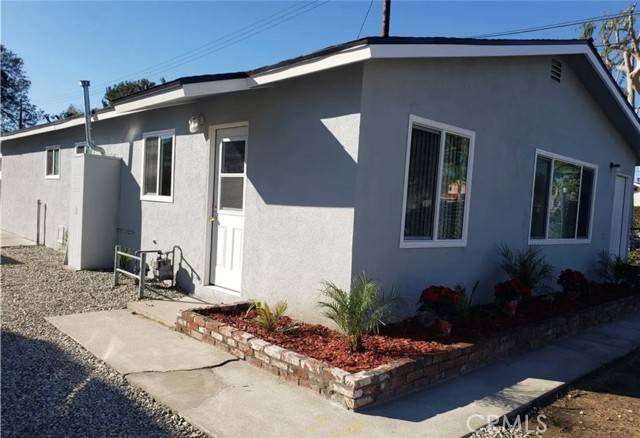 Cudahy, CA 90201,4822 Live Oak Street