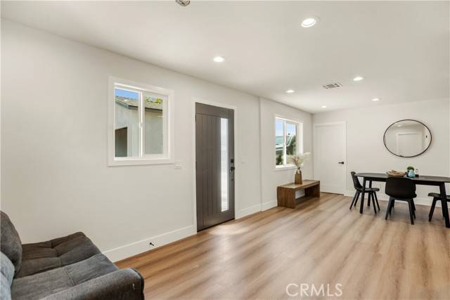 Fontana, CA 92335,8658 Laurel Avenue
