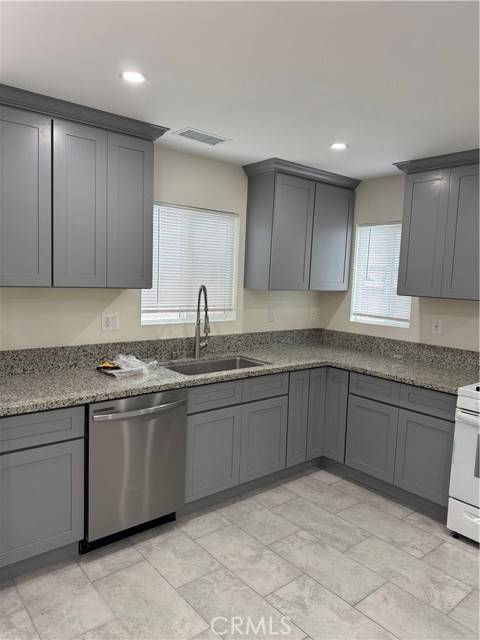 Downey, CA 90242,8548 Boyson #A