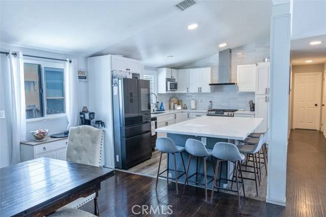 Eastvale, CA 91752,5800 Hamner #705