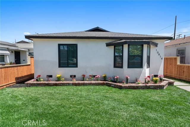 South Gate, CA 90280,10814 Saint James