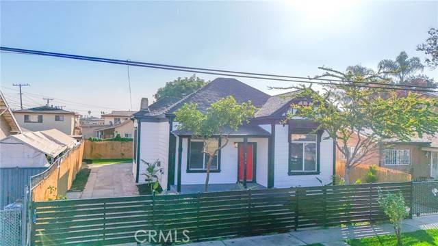 Los Angeles, CA 90044,8924 S Budlong Avenue