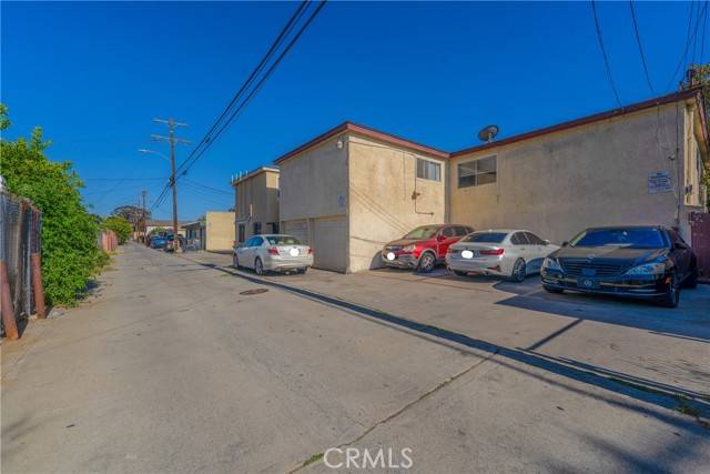 Long Beach, CA 90805,219 E Artesia Boulevard