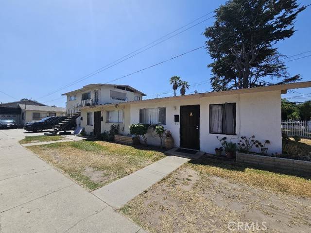 Bell, CA 90201,6704 Vinevale Avenue