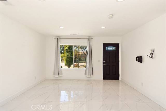 Rialto, CA 92376,1473 N Iris Avenue