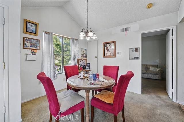 Downey, CA 90242,7300 Quill Dr #207