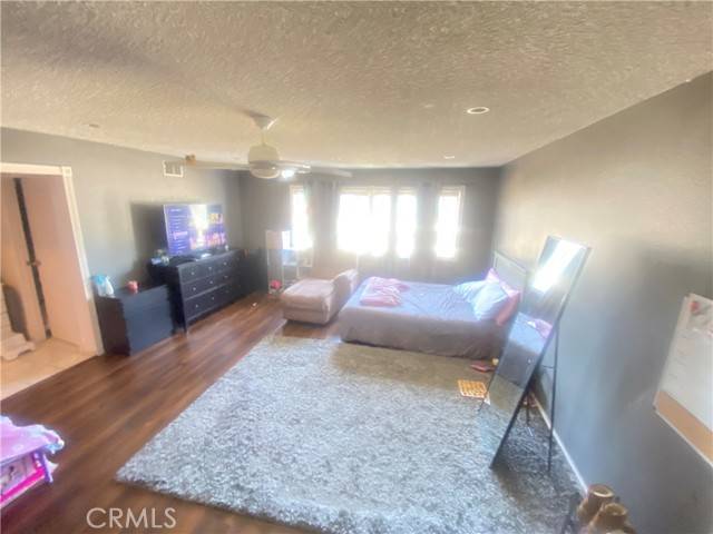 South Gate, CA 90280,10026 Karmont Avenue