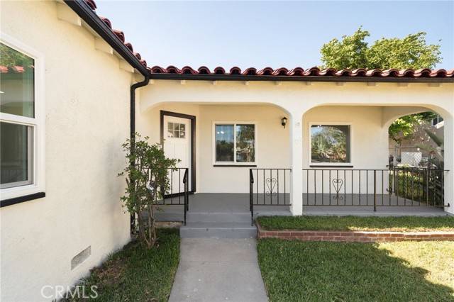 Pomona, CA 91766,709 E 9th Street