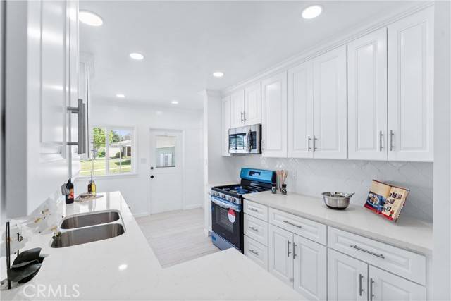 Whittier, CA 90602,7932 Rhea Vista Drive