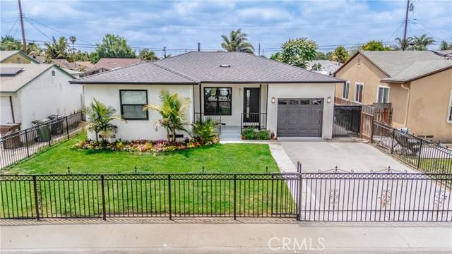 Compton, CA 90221,611 S Thorson Avenue