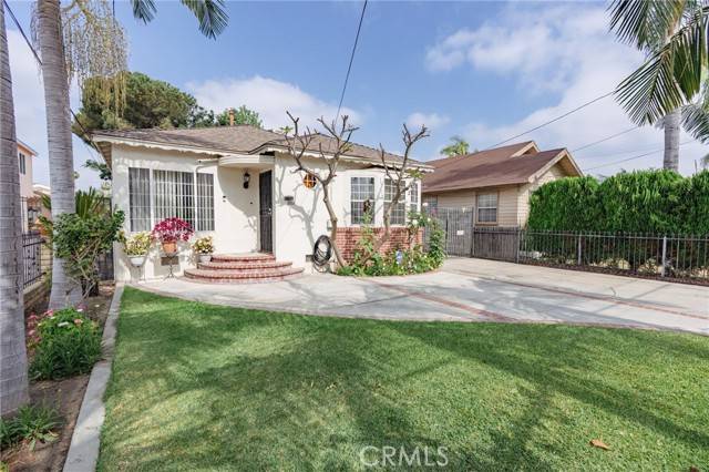 Huntington Park, CA 90255,5933 Fishburn Avenue