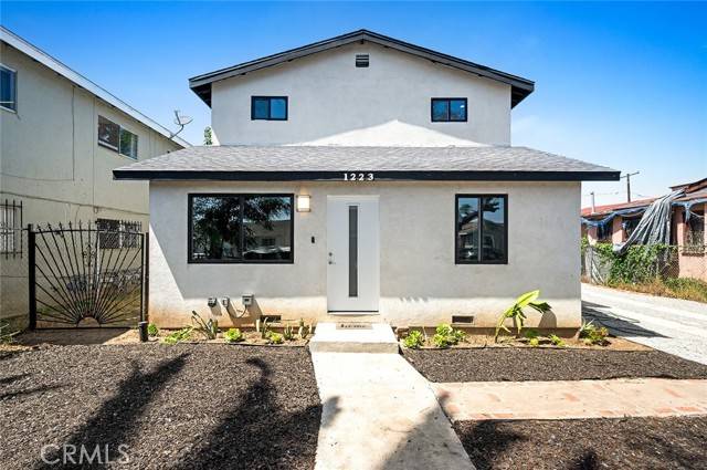 Los Angeles, CA 90044,1223 W 90th Street