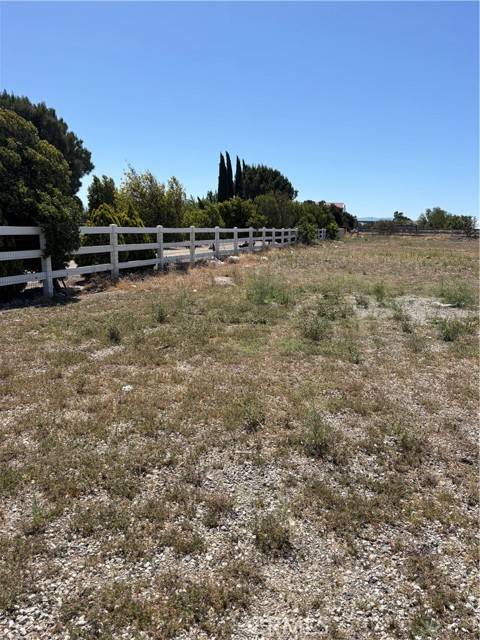 Oak Hills, CA 92344,11971 Mission