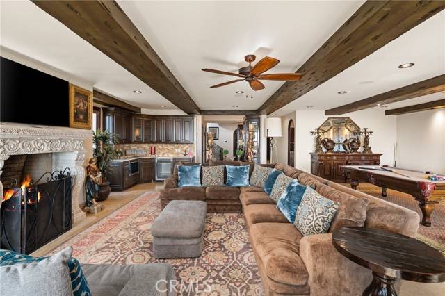 Long Beach, CA 90803,2 60th pl