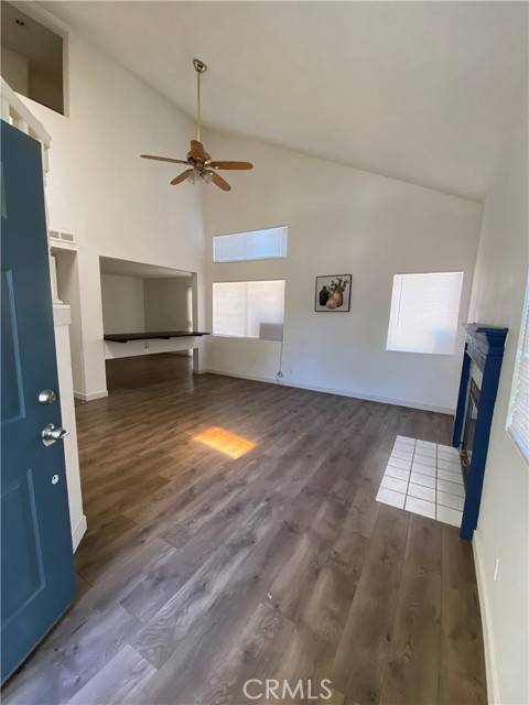 Lancaster, CA 93536,43321 Cottage Lane