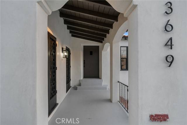 View Park, CA 90008,3649 Mount Vernon Drive