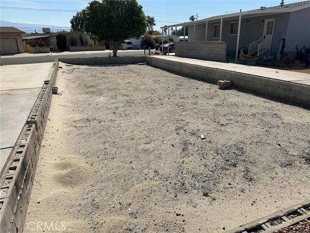 Thousand Palms, CA 92276,33481 Westchester Dr