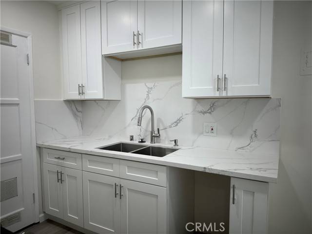 Downey, CA 90241,7908 2nd Street