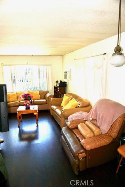 Paramount, CA 90723,16601 Garfield #110