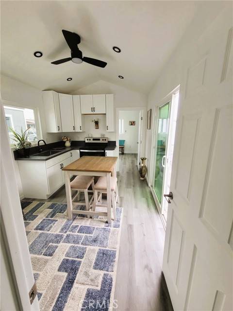 Duarte, CA 91016,1030 Bradbourne #15A