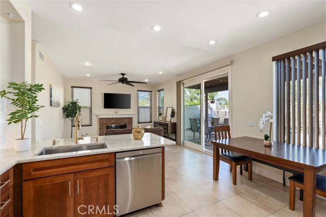 Rancho Santa Margarita, CA 92688,36 Via Tronido