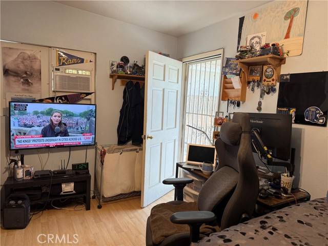 San Fernando, CA 91340,516 N Brand Boulevard