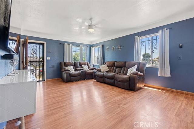 Compton, CA 90220,1445 W 155th Street
