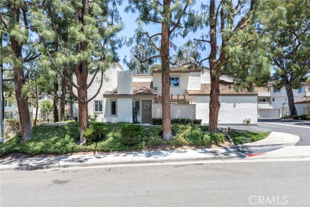Brea, CA 92821,801 Vista Court