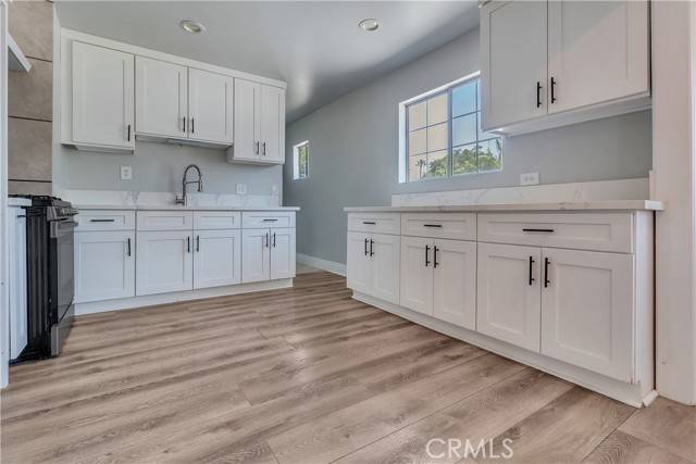 La Puente, CA 91744,509 La Seda Road