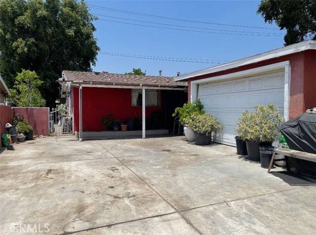 Pomona, CA 91768,2621 Barjud Avenue