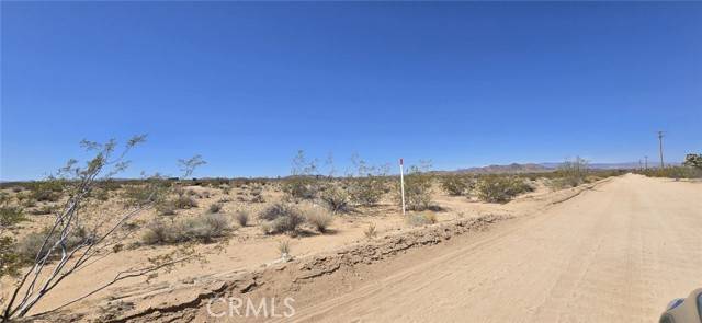 Landers, CA 92285,61329 Moon