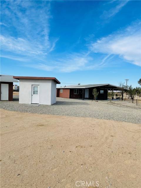 Joshua Tree, CA 92252,766 Mockingbird Lane