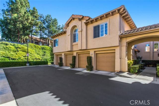 Aliso Viejo, CA 92656,21 Waxwing Lane