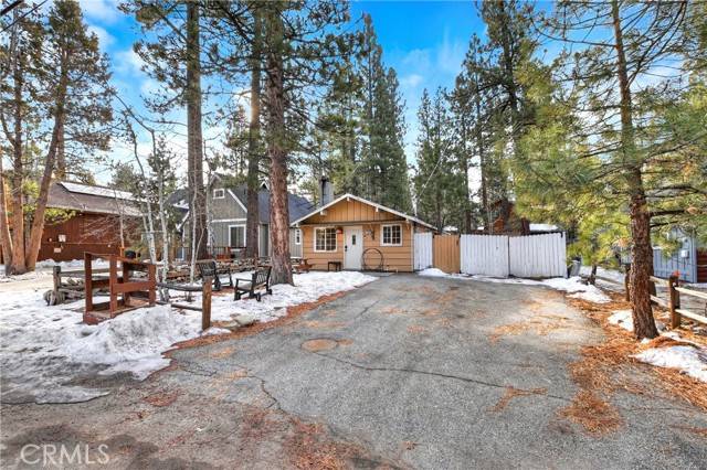 Big Bear City, CA 92386,732 Sugarloaf