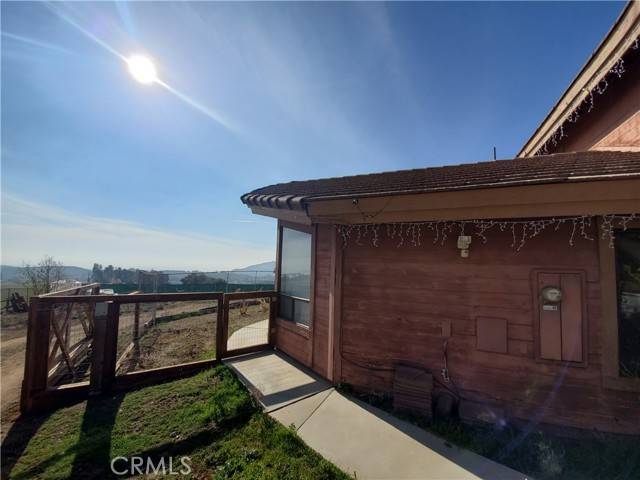 Yucaipa, CA 92399,13270 Oak Crest Drive