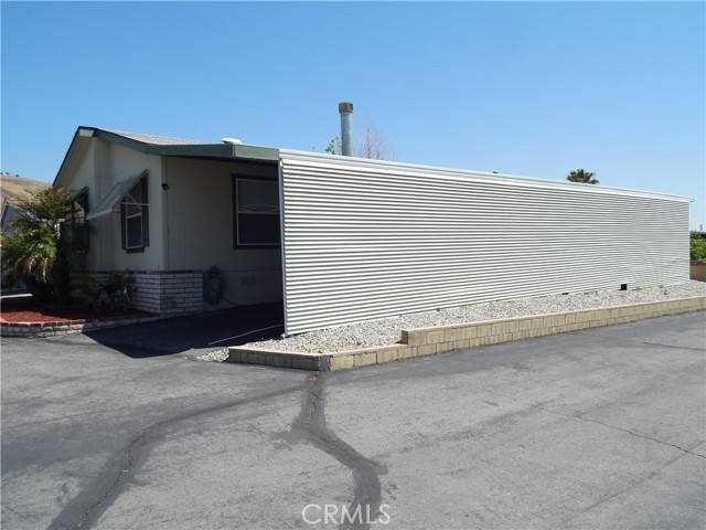 Banning, CA 92220,2200 W WILSON #40