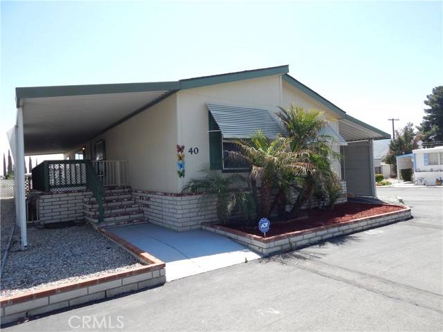 Banning, CA 92220,2200 W WILSON #40