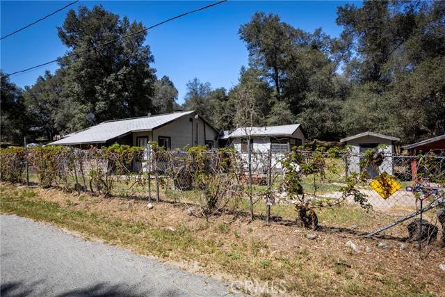 Banning, CA 92220,18839 Deer Trail Road