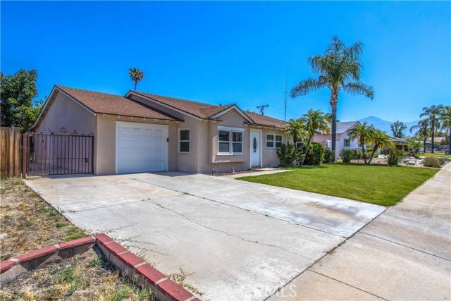 Redlands, CA 92374,907 E Sharon Road