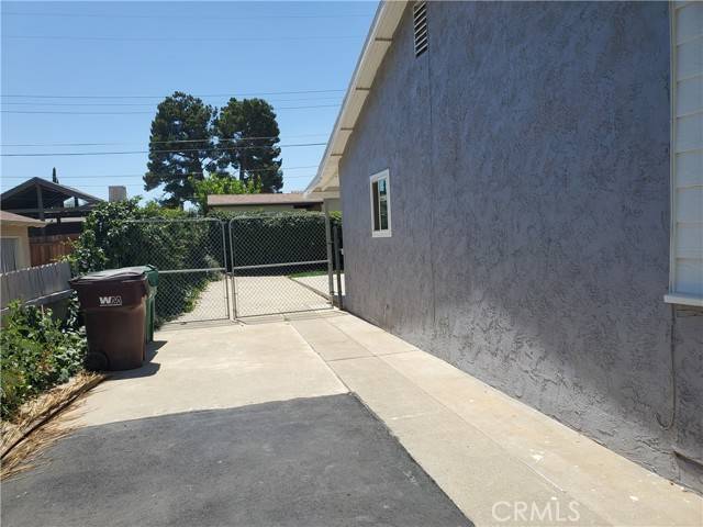 Banning, CA 92220,1093 Brinton Avenue