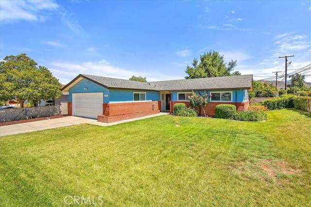 Yucaipa, CA 92399,33890 Plum Tree Lane