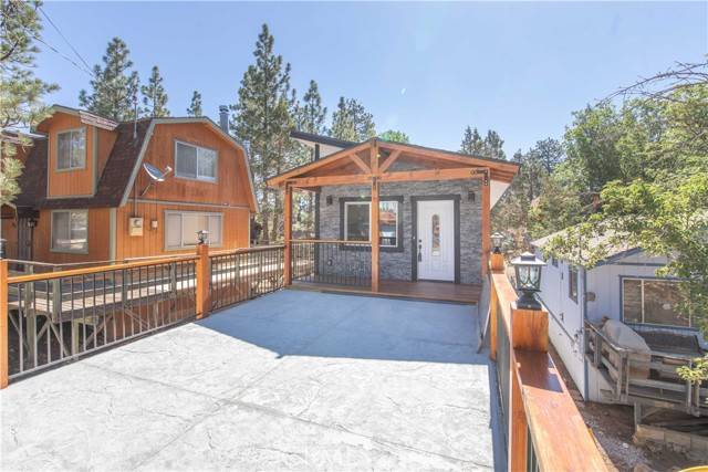 Sugarloaf, CA 92386,523 Cedar Lane