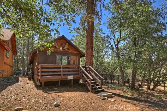 Sugar Loaf, CA 92386,790 Pine Lane