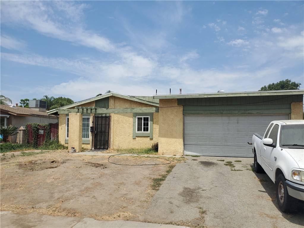 Colton, CA 92324,911 W Johnston Street