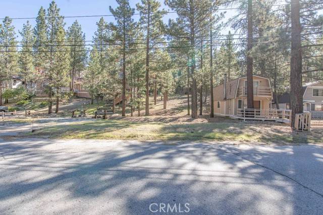 Big Bear City, CA 92314,204 Pineview