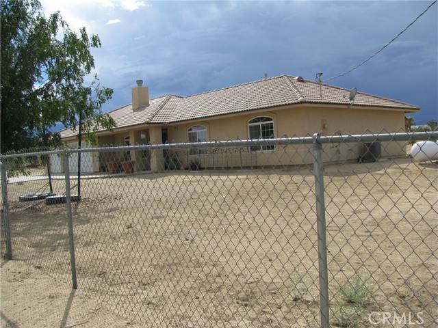 Phelan, CA 92371,12834 Paramount Road