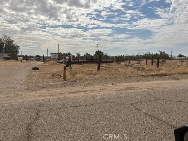 Hinkley, CA 92347,38053 Petra Road