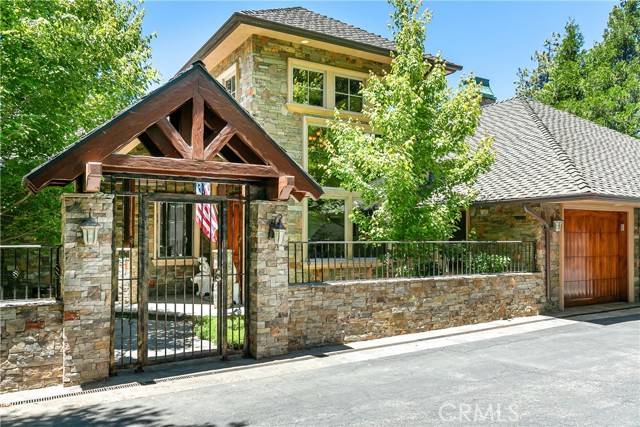 Lake Arrowhead, CA 92352,374 Golf Course Road