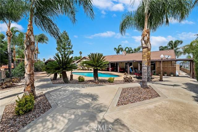 Grand Terrace, CA 92313,22915 Vista Grande Way