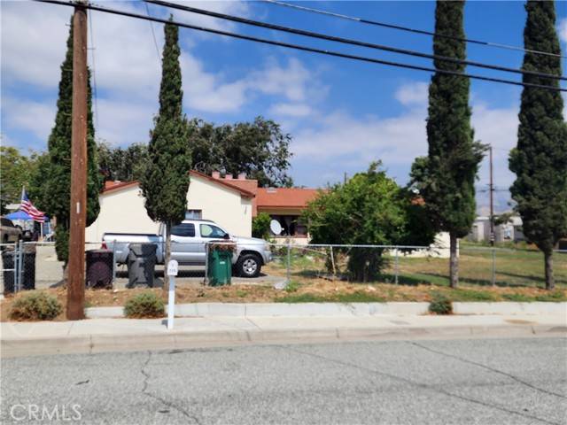 Banning, CA 92220,725 E Williams Street